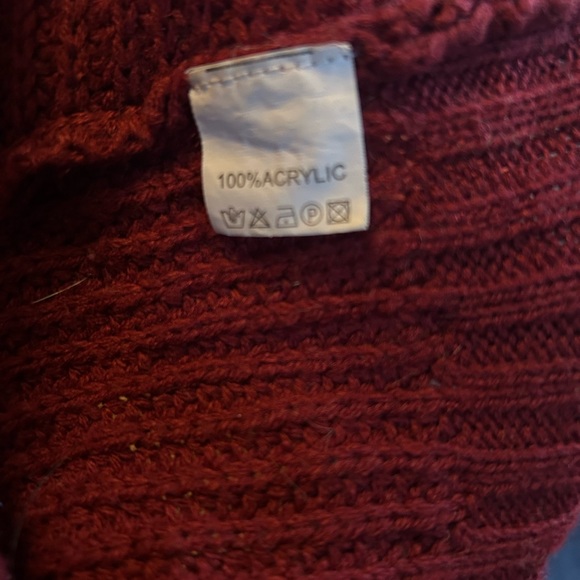 Burgundy cropped sweater, warm, reversible - Picture 3 of 3